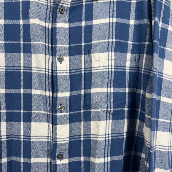 Line Of Trade Blue & White Plaid Summit Flannel Button Down Cotton - Picture 3 of 7
